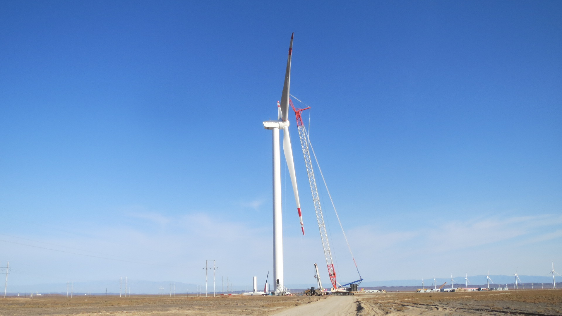 8--内蒙古自治区赤峰市松山区100MW风电项目.JPG